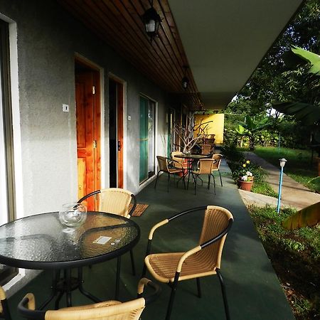 Mangai Rapa Nui Otel Hanga Roa Dış mekan fotoğraf